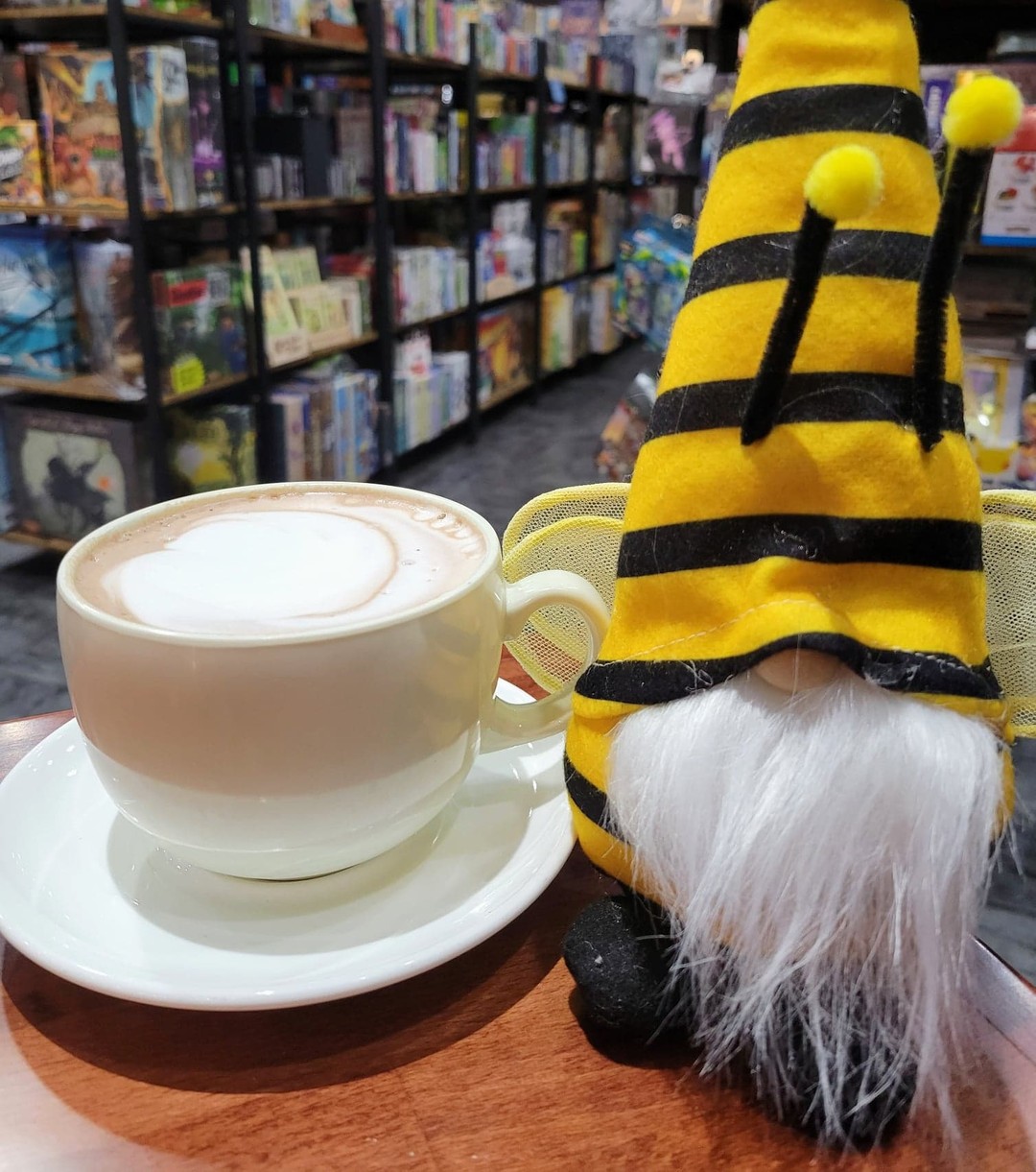 Even though it's not winter, we at The Gnoshery believe that a good-old hot chocolate can be enjoyed year around. So stop in in and consider grabbing one with a flavor, like this almond hot chocolate; it tastes exactly like an almond joy!

#gnoshery #gnomegames #coffee #hotchocolate #latte #gnoshgnosh